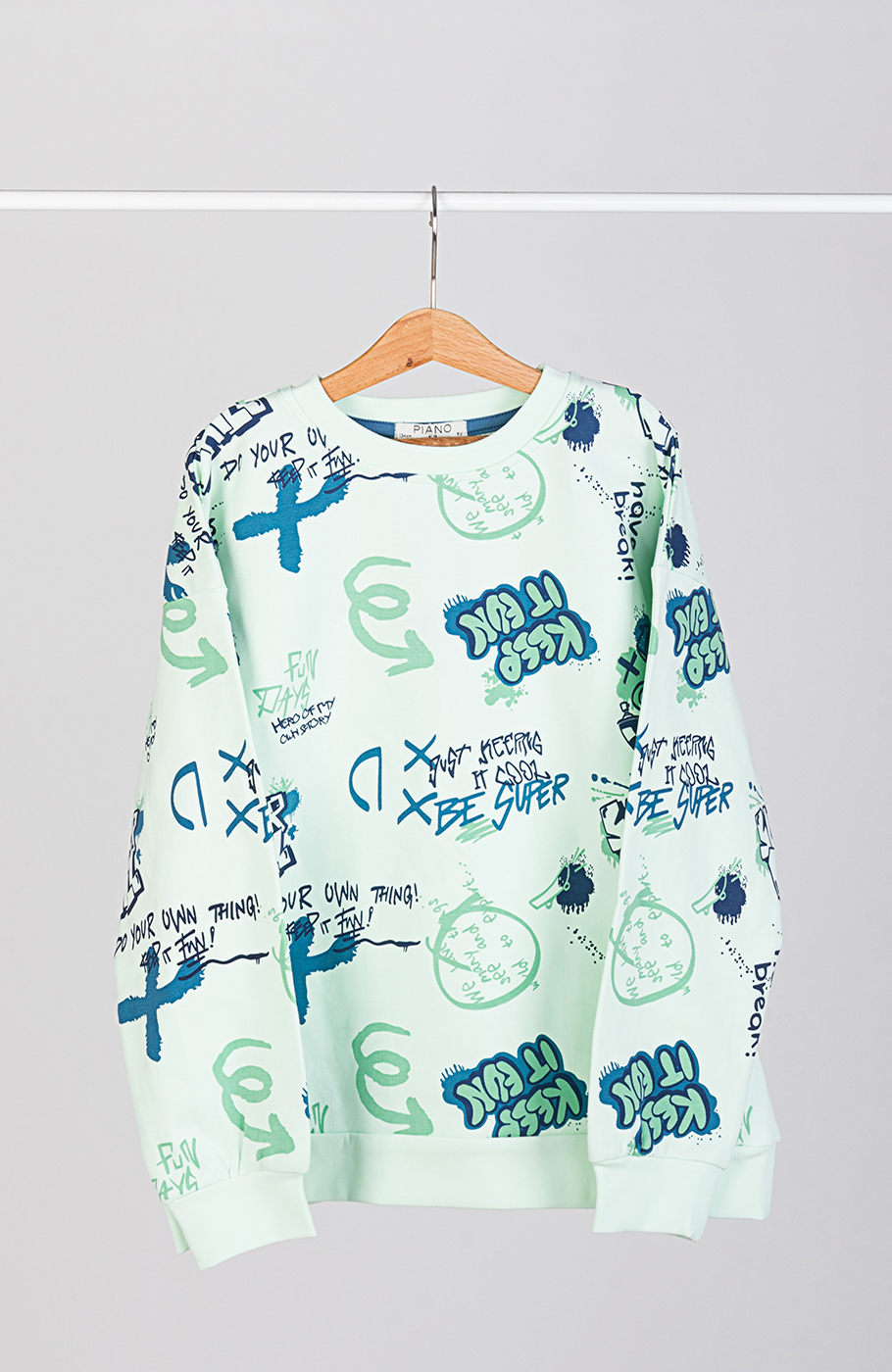 بلوز فاینریب آستین افتاده تمام چاپ