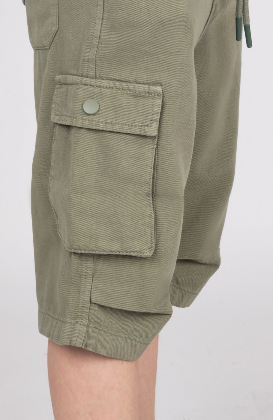 شلوارک کتان دمپا پیلی دار