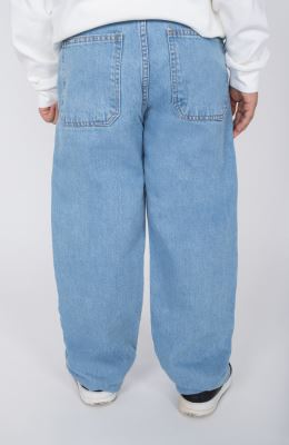 شلوار جین کمر کش و دکمه دار