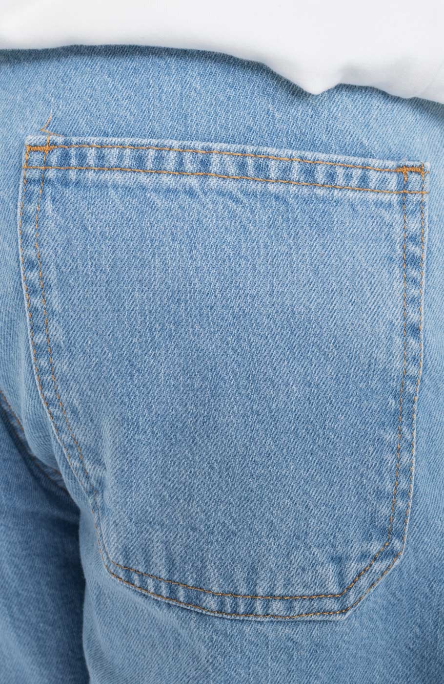 شلوار جین کمر کش و دکمه دار