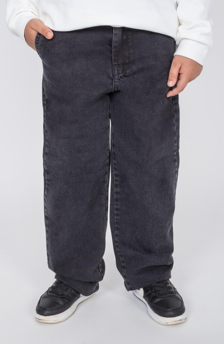 شلوار جین کمر کش و دکمه دار