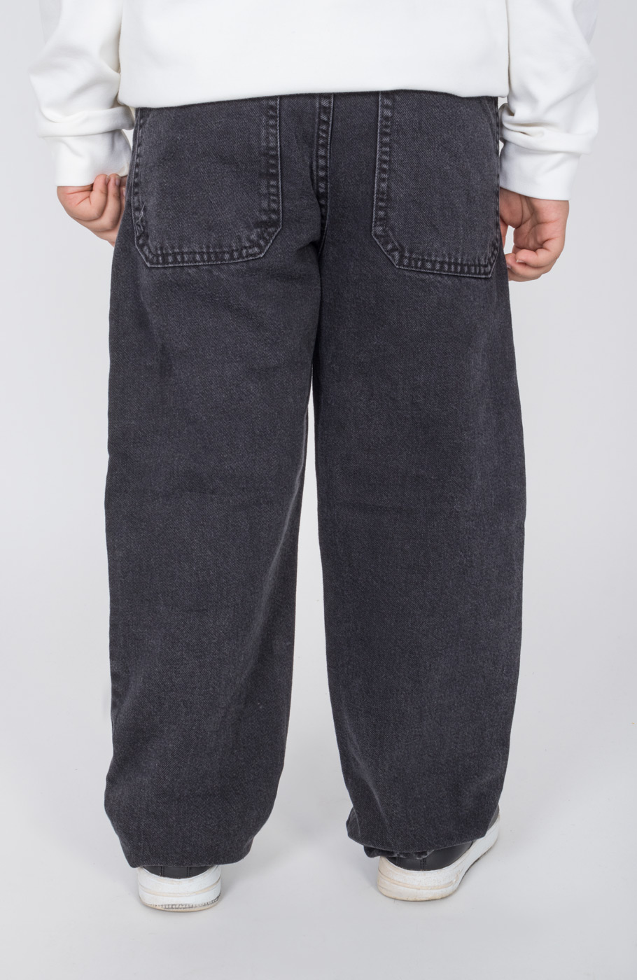 شلوار جین کمر کش و دکمه دار