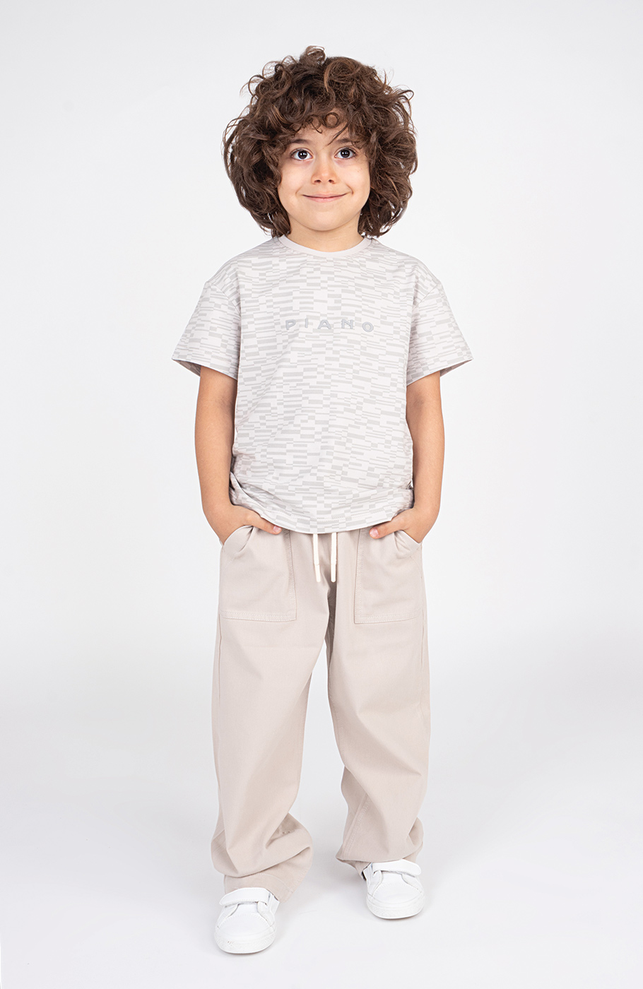 تیشرت یکرولایکرا آستین افتاده تمام چاپ