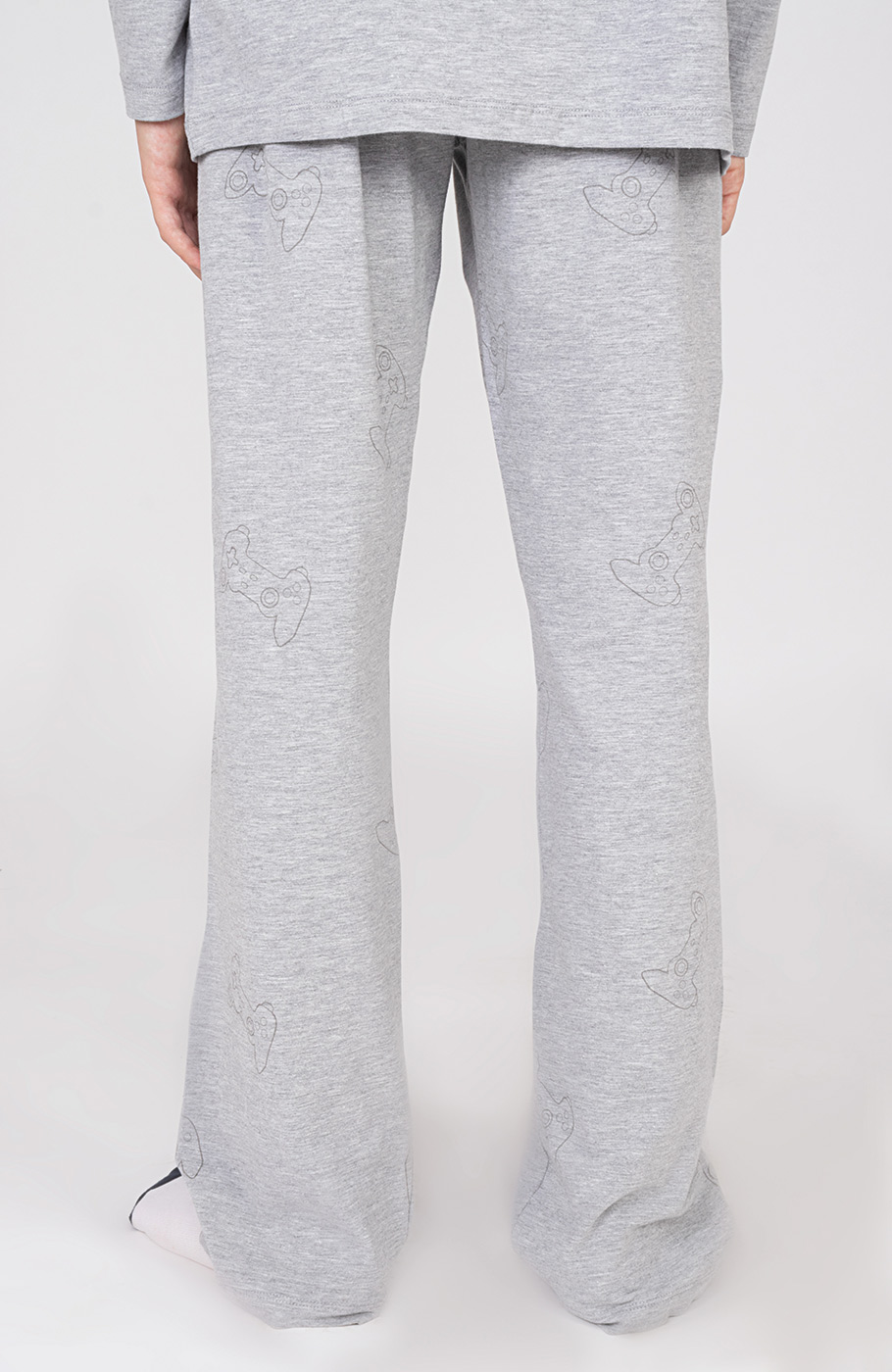 بلوز و شلوار یکرولایکرا خواب