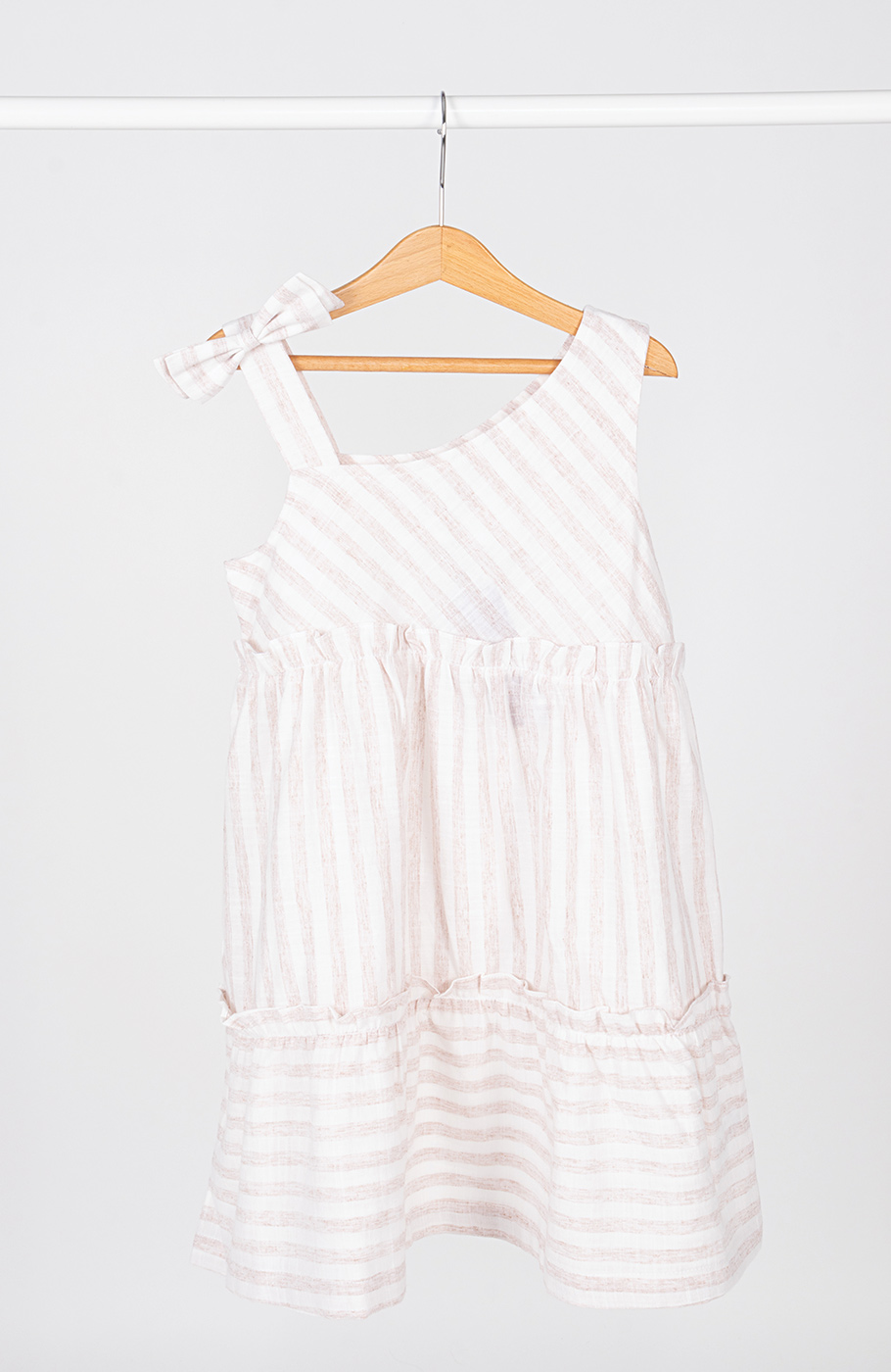 پیراهن ساده بافت راه راه یقه رومی