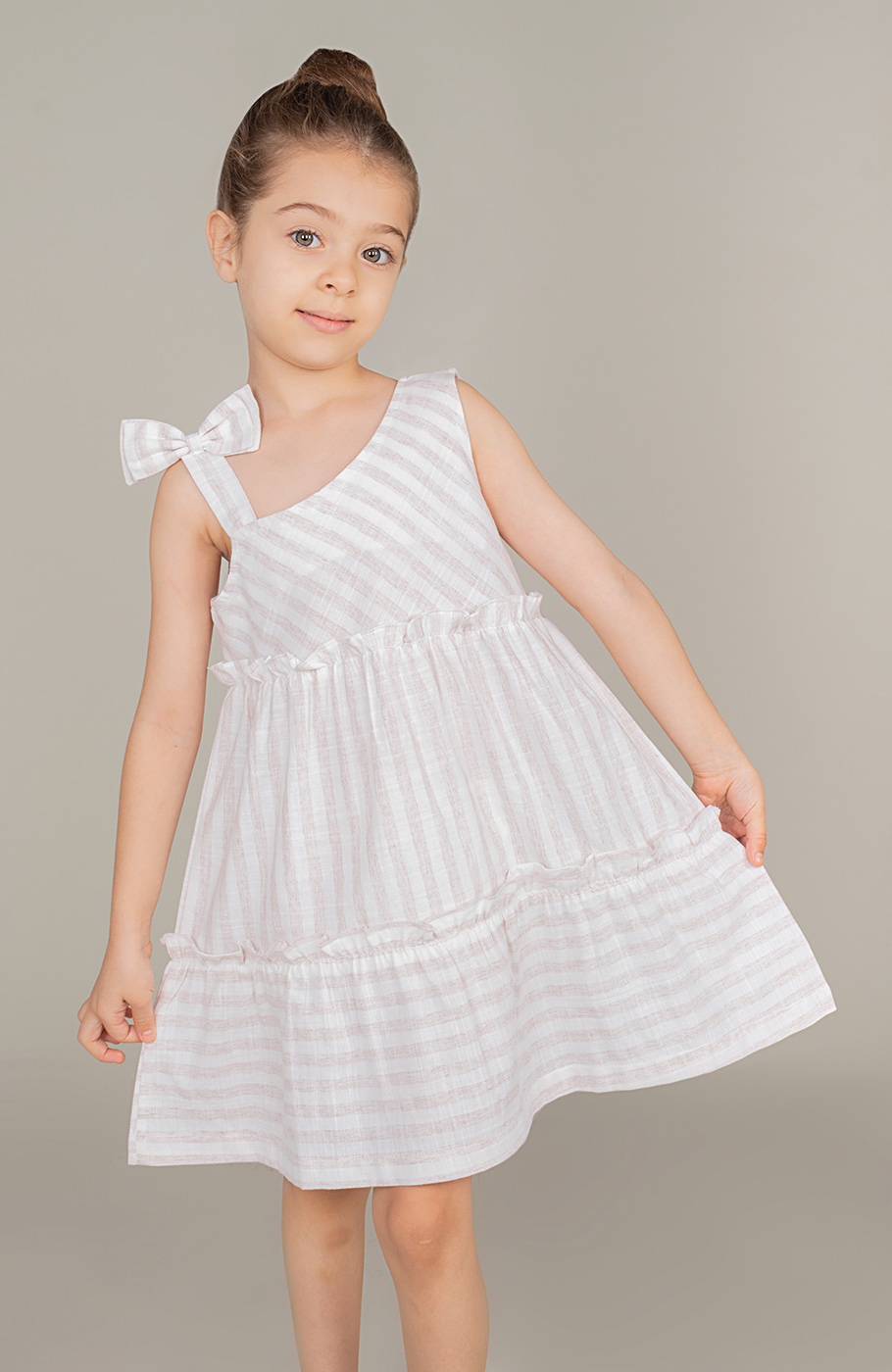 پیراهن ساده بافت راه راه یقه رومی