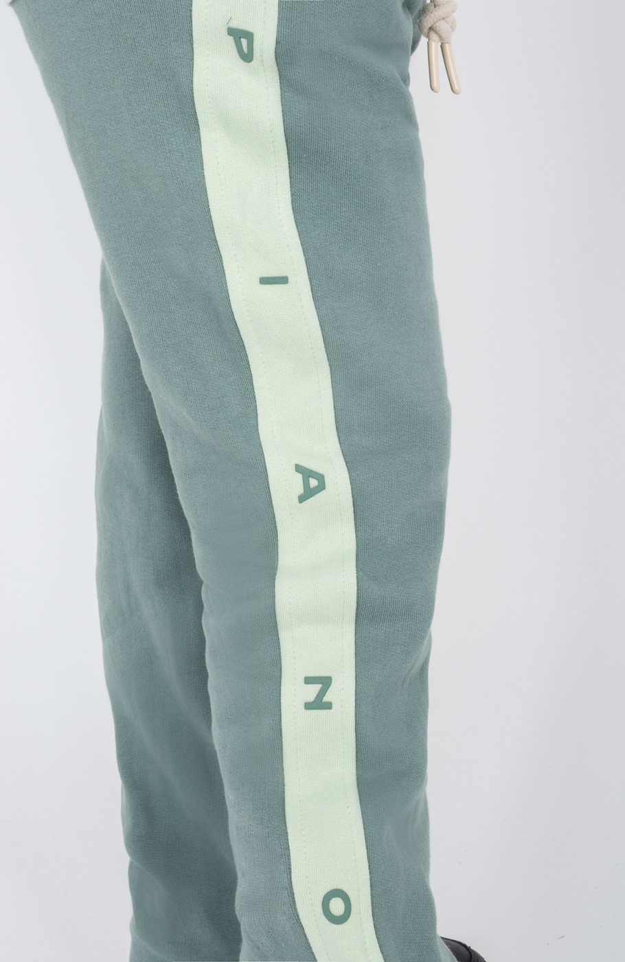 شلوار دورس سه نخ خار خورده (ست با کد 11404)