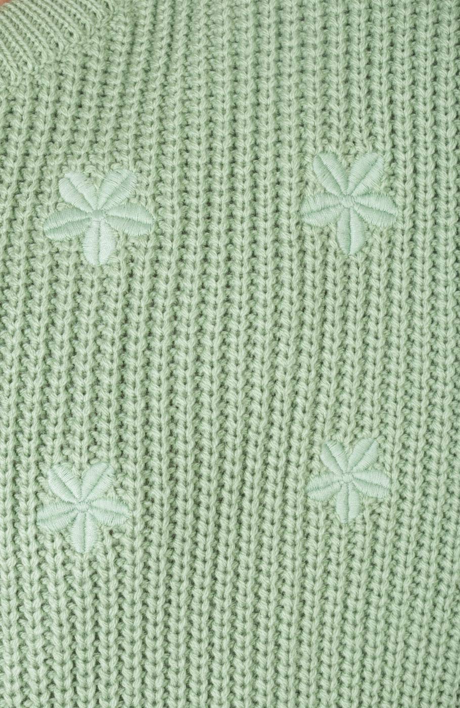 پلیور آستین افتاده با گلدوزی