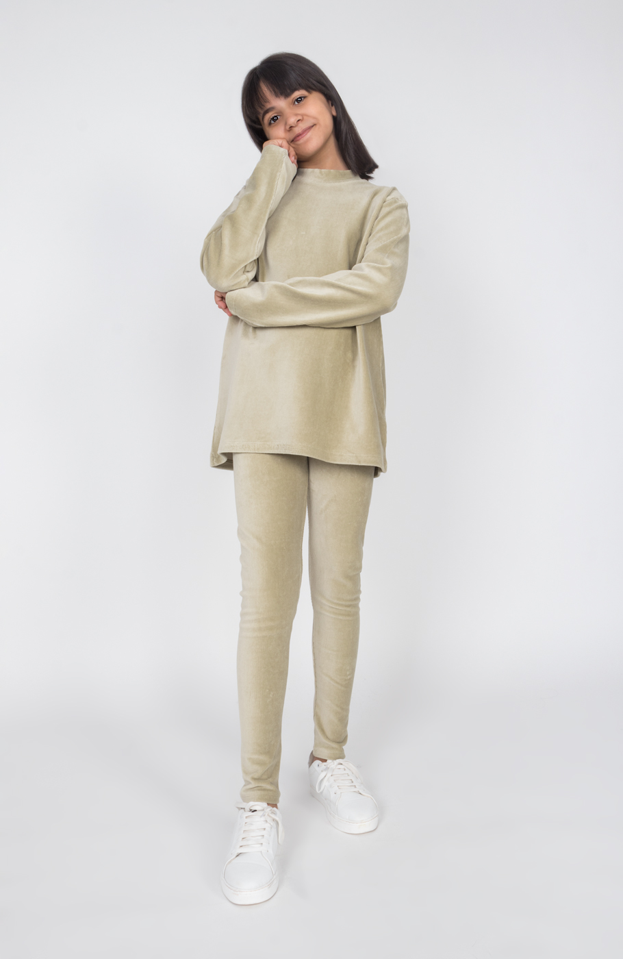 بلوز مخمل کبریتی یقه سه سانت