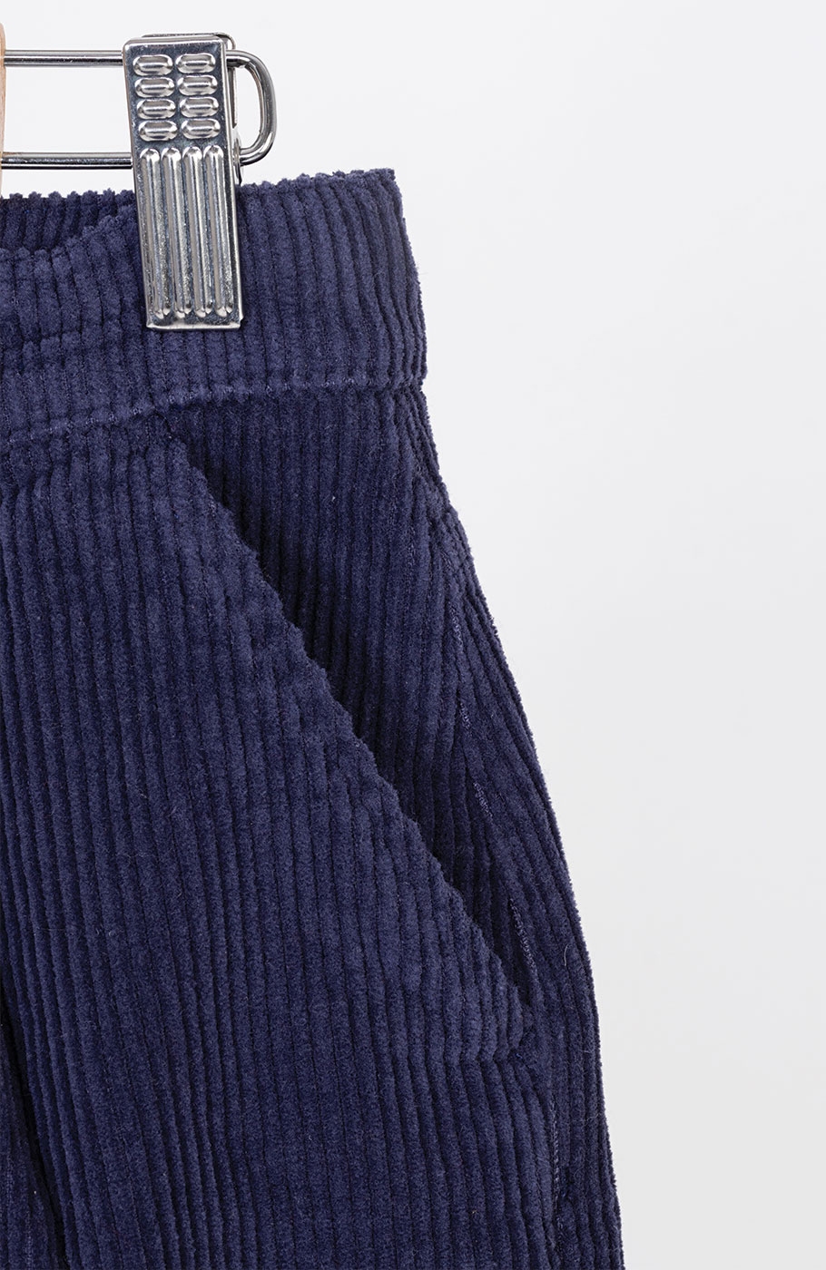 شلوار مخمل پیلی دار