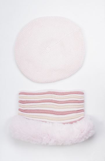 کلاه بره و رینگ بافت لبه خزه دار