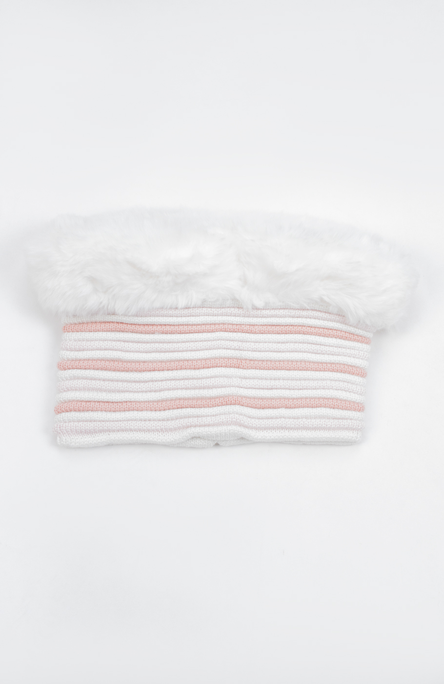 کلاه بره و رینگ بافت لبه خزه دار