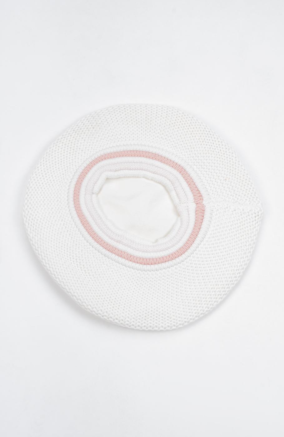 کلاه بره و رینگ بافت لبه خزه دار