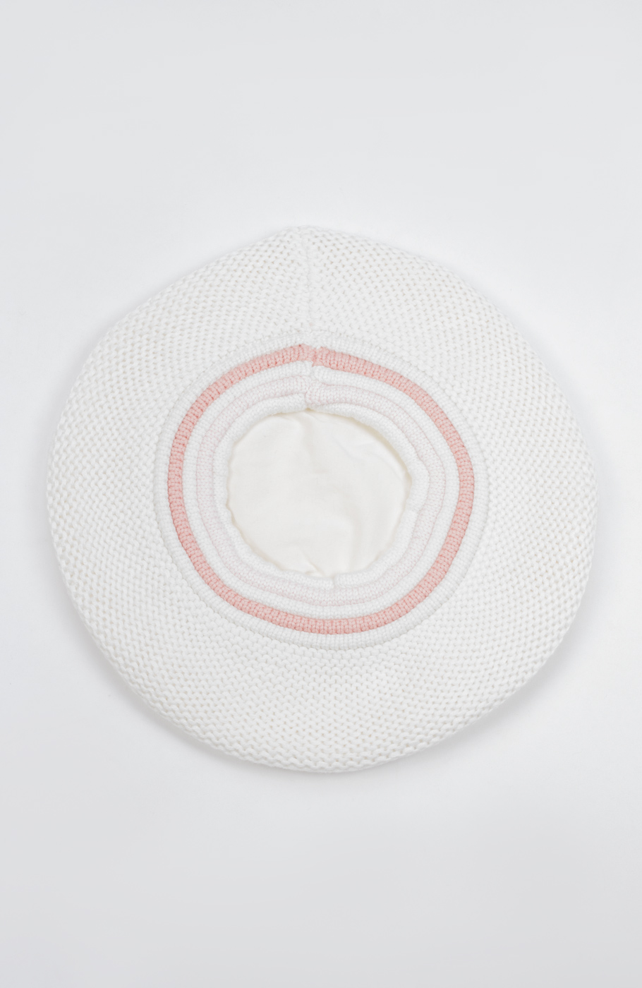 کلاه بره و رینگ بافت لبه خزه دار