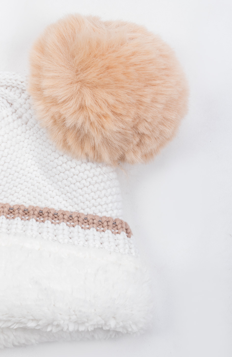 کلاه دو گوش و رینگ بافت