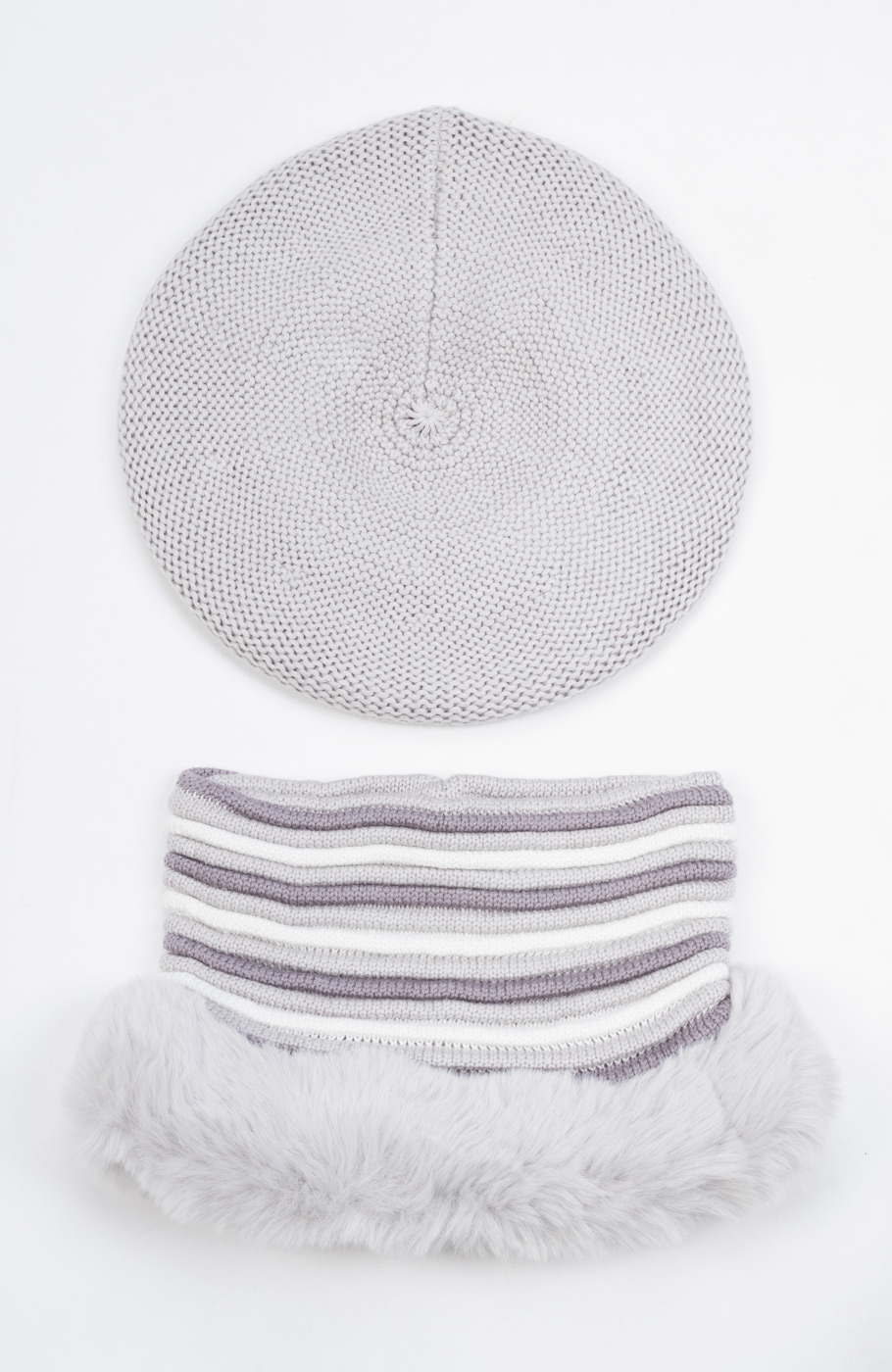 کلاه بره و رینگ بافت لبه خزه دار