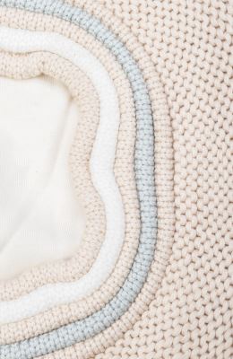 کلاه بره و رینگ بافت لبه خزه دار