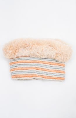 کلاه بره و رینگ بافت لبه خزه دار