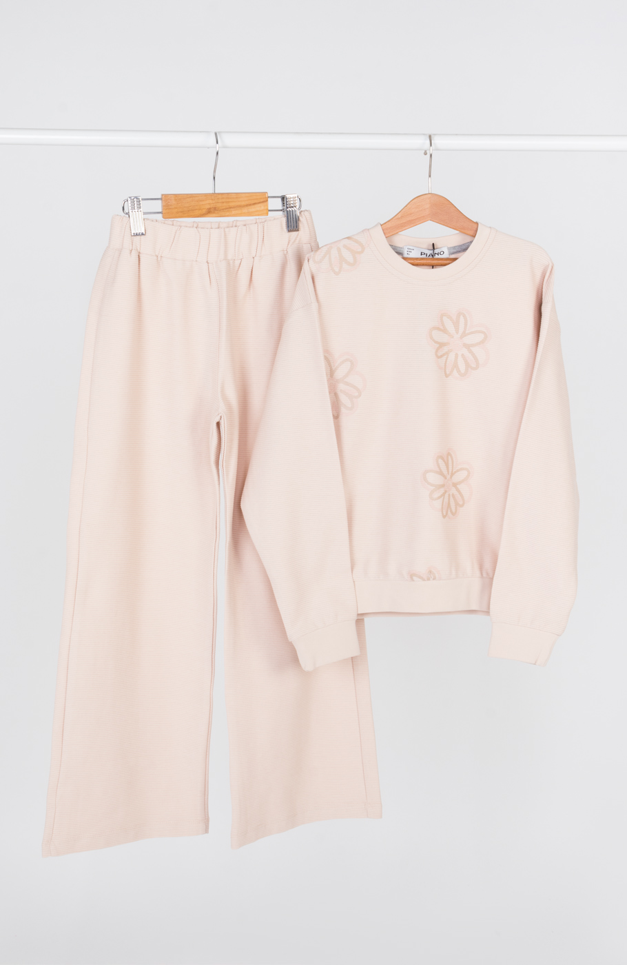 بلوز یکرو پنبه کبریتی آستین افتاده(ست با کد 10706)