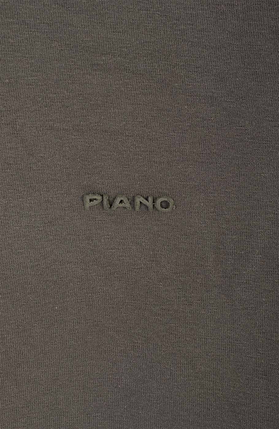 بلوز فاینریب یقه سه سانت فاقد جنسیت