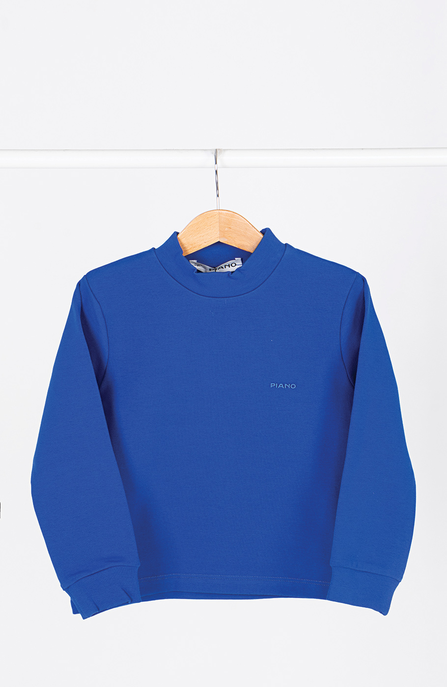 بلوز فاینریب یقه سه سانت فاقد جنسیت