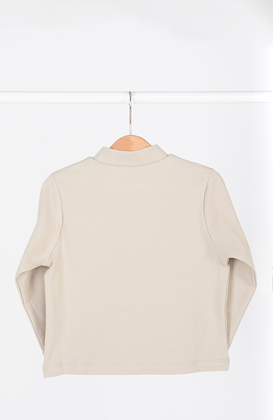 بلوز فاینریب یقه سه سانت فاقد جنسیت