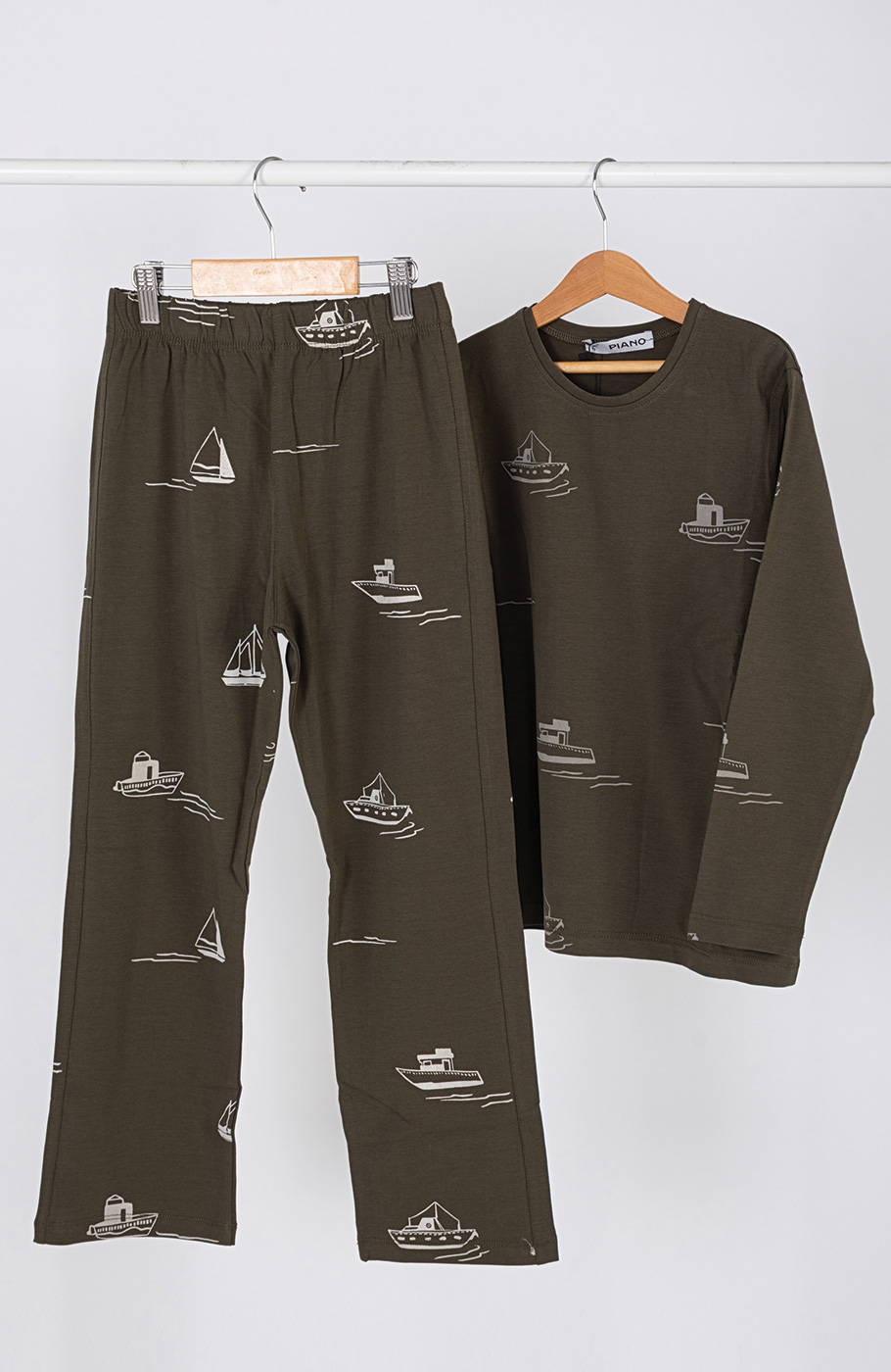 تیشرت آستین بلند و شلوار یکرولایکرا خواب