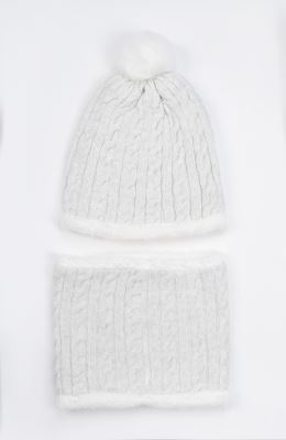 کلاه و رینگ بافت لبه خزه دار