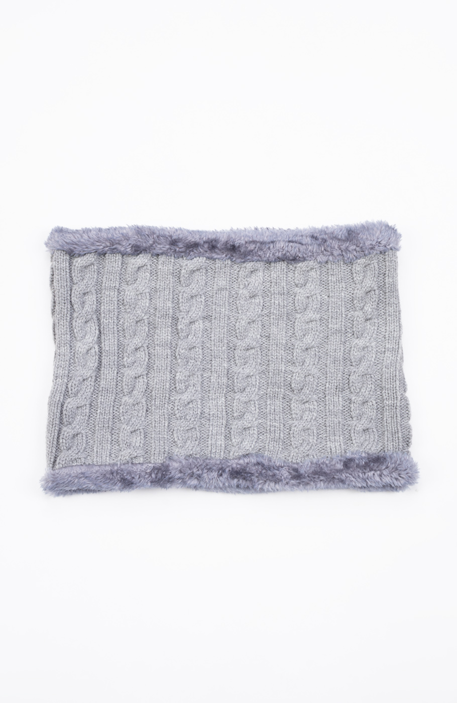 کلاه و رینگ بافت لبه خزه دار