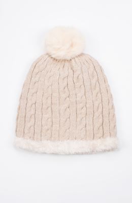 کلاه و رینگ بافت لبه خزه دار