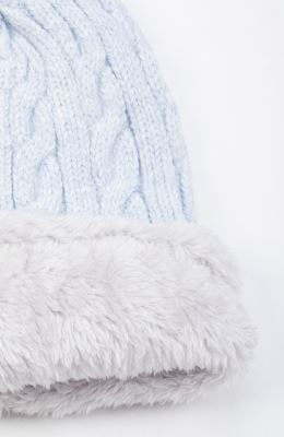 کلاه و رینگ بافت لبه خزه دار