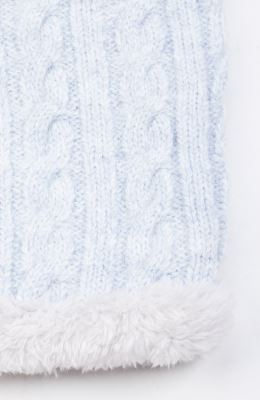 کلاه و رینگ بافت لبه خزه دار