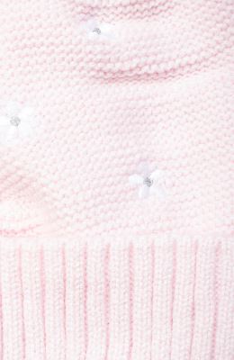 کلاه گلدوزی گلدار و شال بافت