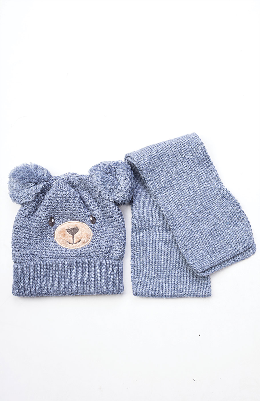 کلاه خرسی و شال بافت