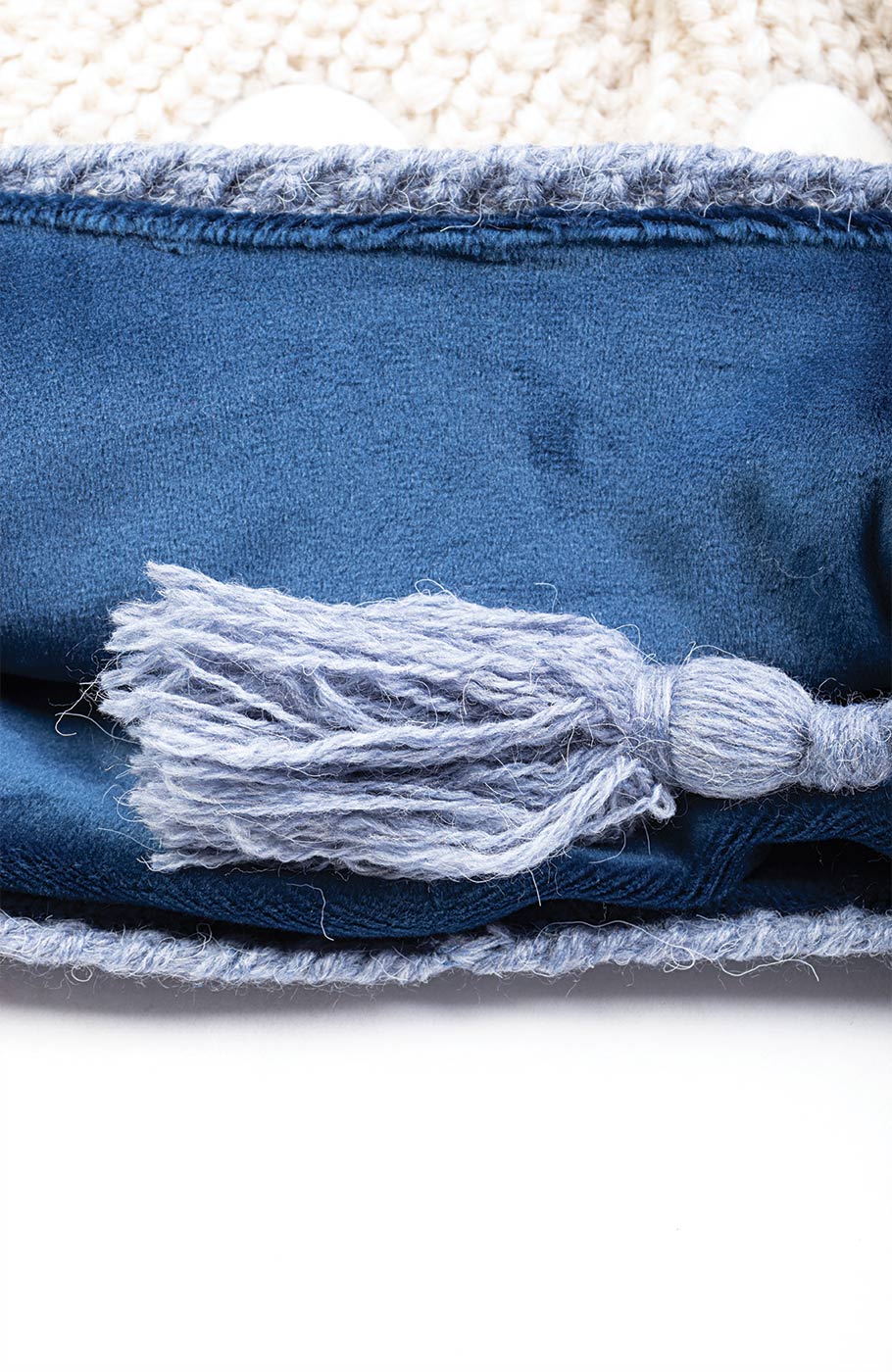 کلاه خرسی دو رنگ و شال بفت