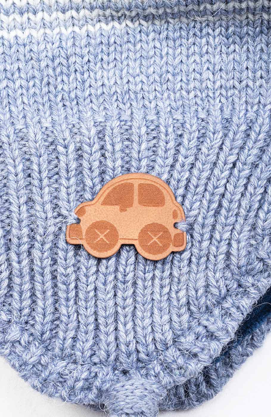 کلاه راه راه دو رنگ و شال بافت