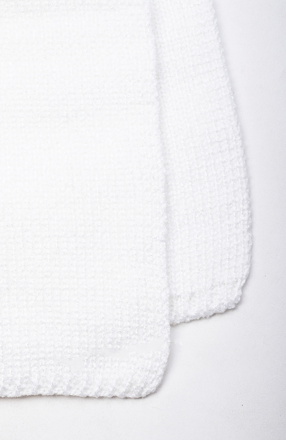 کلاه گلدوزی گلدار و شال بافت