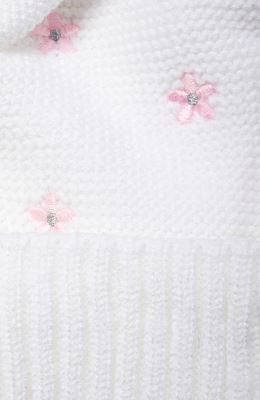 کلاه گلدوزی گلدار و شال بافت