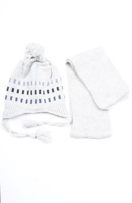 کلاه راه راه و شال بافت