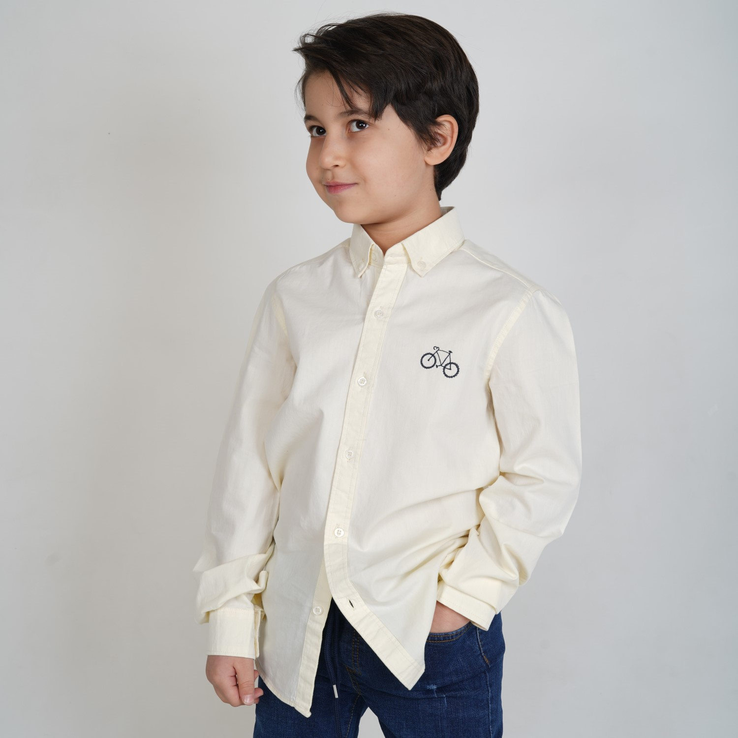 شومیز پسرانه با گلدوزی پیش سینه