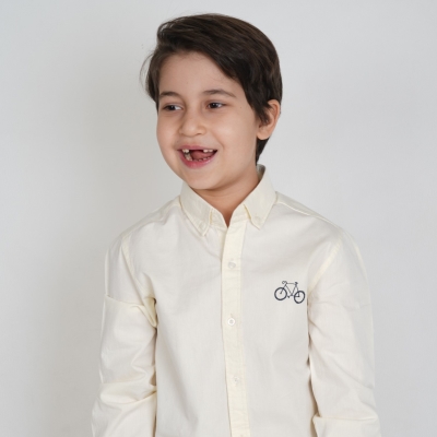 شومیز پسرانه با گلدوزی پیش سینه