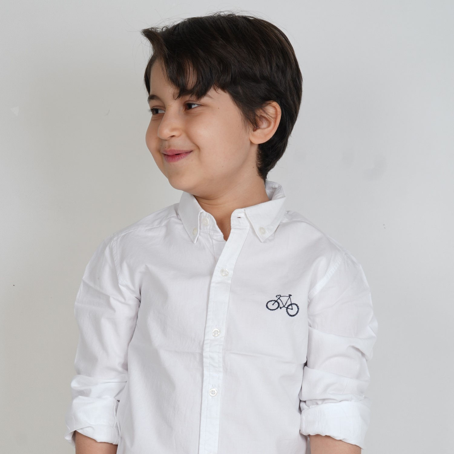 شومیز پسرانه با گلدوزی پیش سینه